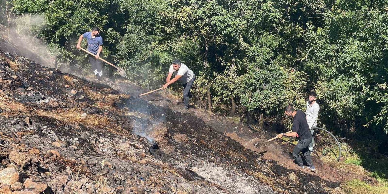 Tunceli’de yangın köye sıçramadan kontrol altına alındı