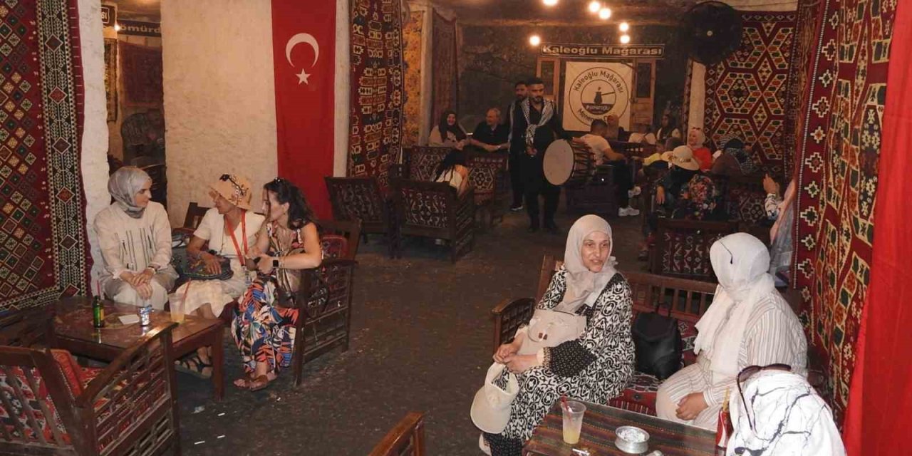 Gaziantep'te sıcaktan bunalanlar soluğu Kaleoğlu Mağarasında alıyor