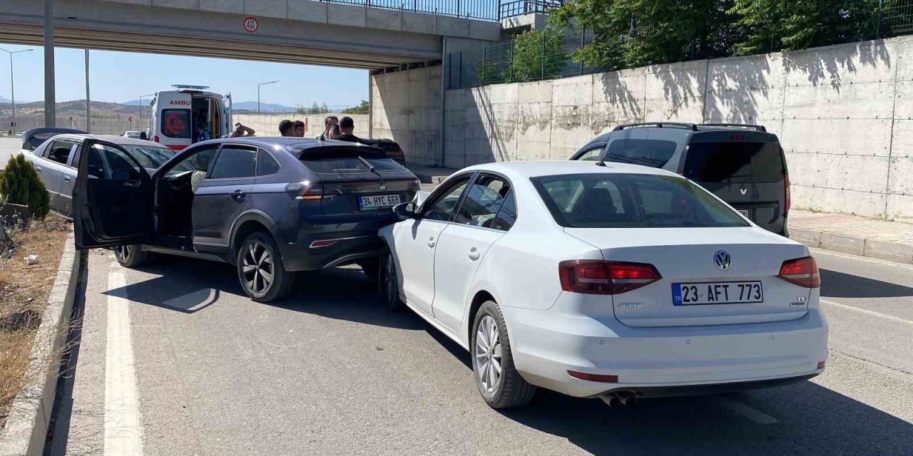 Elazığ’da kaza: 3 yaralı