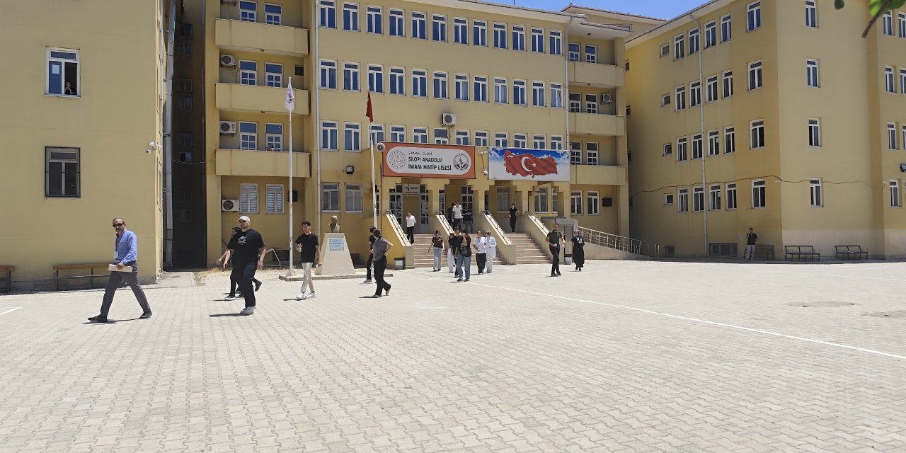 Şırnak'ta TYT'de yanlış okulda olduğu sınav sırasında anlaşıldı; şikayetçi oldu