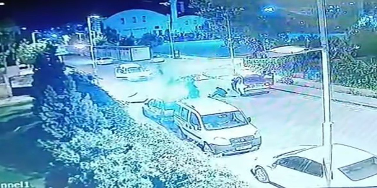 Malatya'da motosiklet otomobilin altına girdi