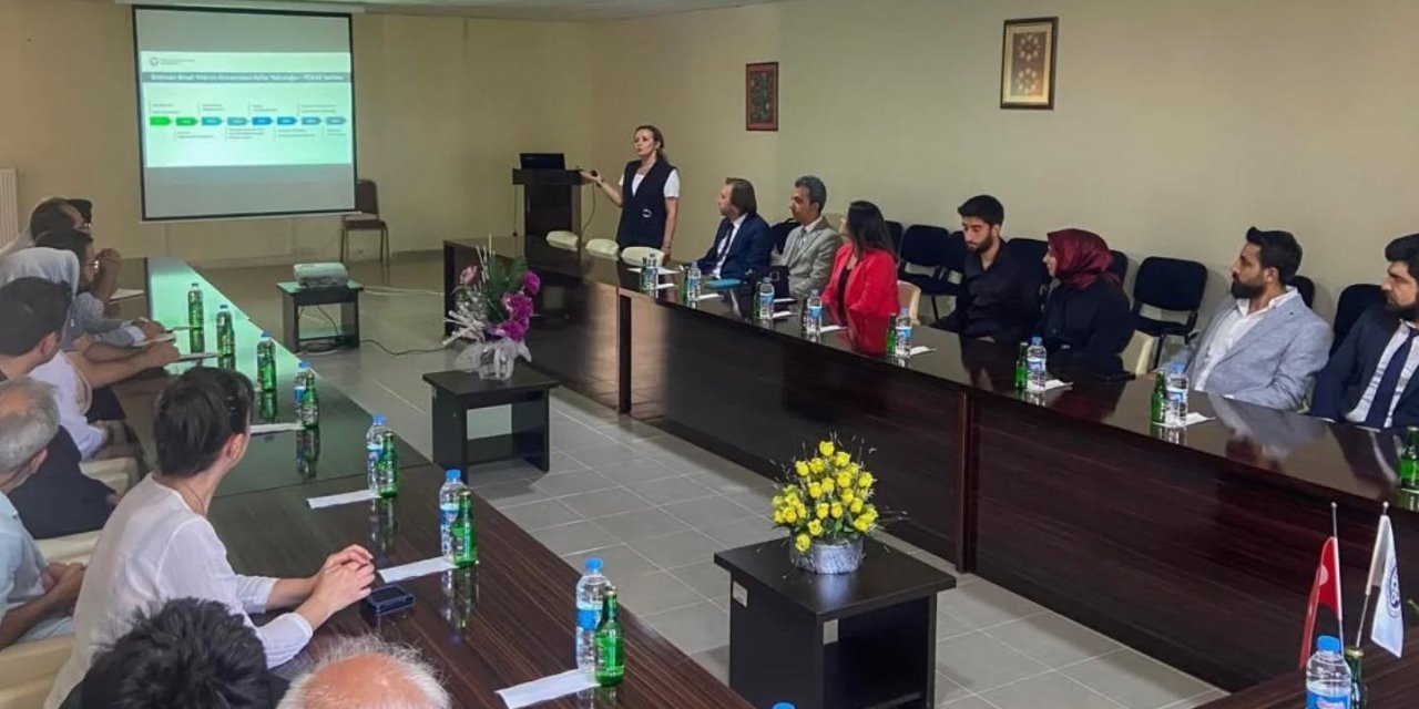 Erzincan'da Memnuniyet Anketi Toplantısı