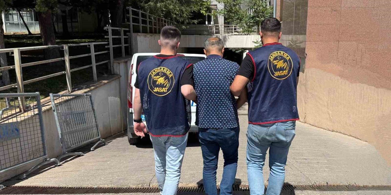 25 yıl kesinleşmiş hapis cezası olan şahıs cezaevine gönderildi