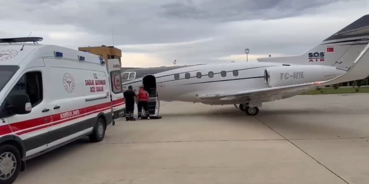 Bitlis'te 1 günlük bebek için ambulans uçak havalandı
