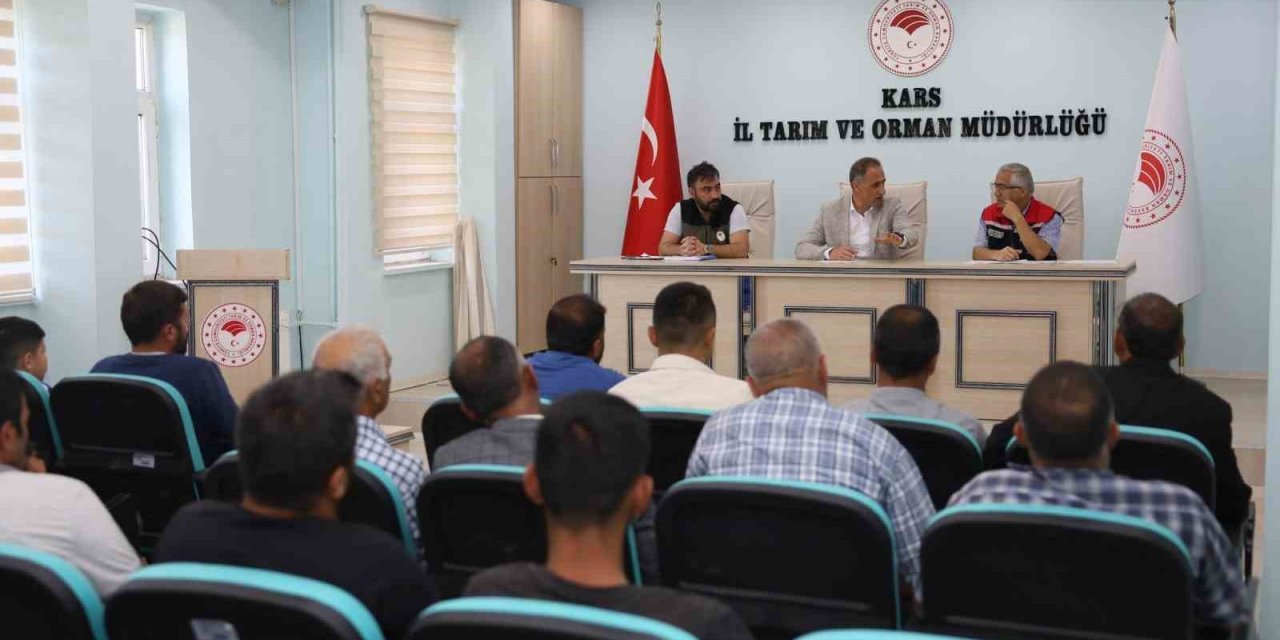 Kars’ta kalkınma yatırımları bilgilendirme toplantısı yapıldı