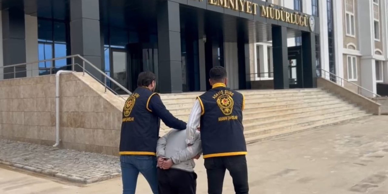 Kesinleşmiş hapis cezası bulunan 2 şahıs yakalandı