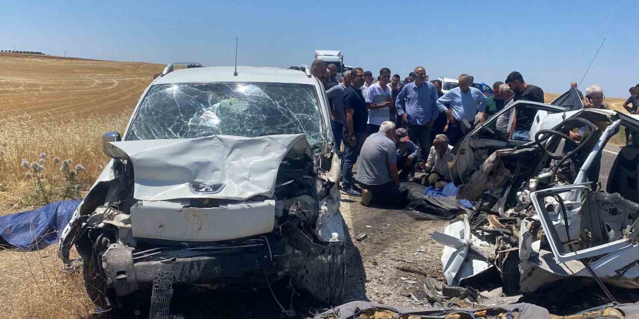 Samsat'ta kaza: 3 ölü, 2 yaralı