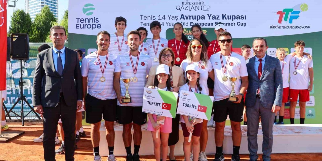 Uluslararası Tenis 14 Yaş Avrupa Yaz Kupası’nın finali Gaziantep’te yapıldı