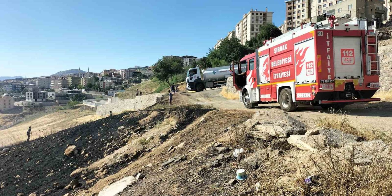Menemen yapmak isteyen çocuklar yangın çıkardı