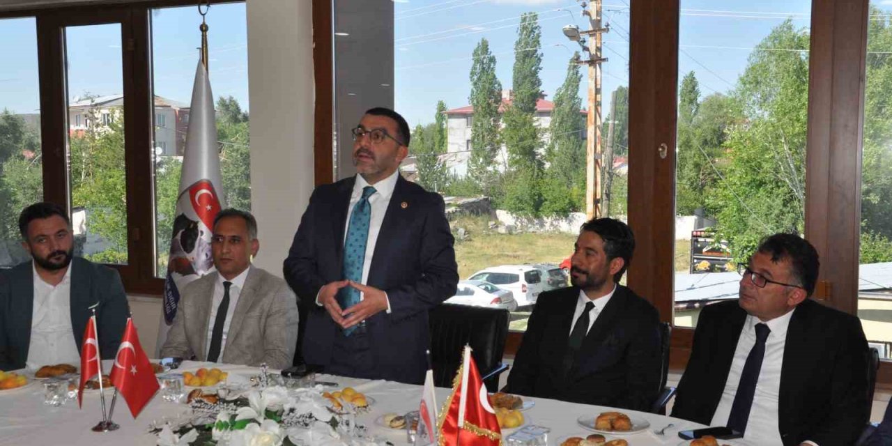 Kars’ta 137 bin büyükbaş hayvan küpelendi