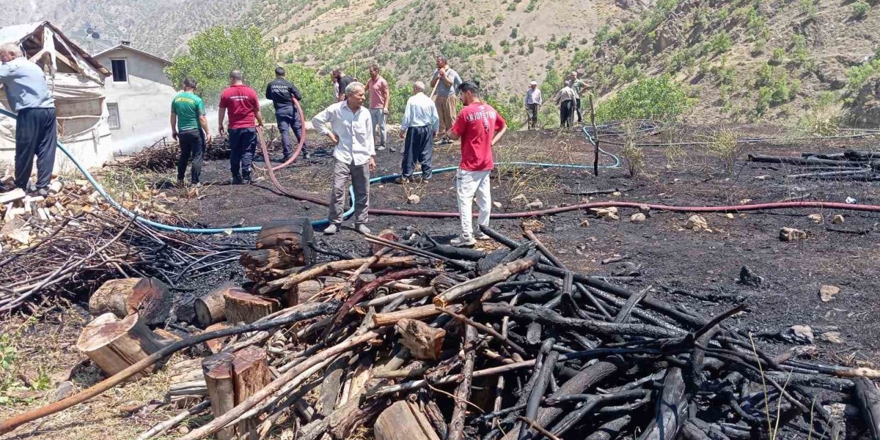 Çimenli köyündeki yangın büyümeden söndürüldü