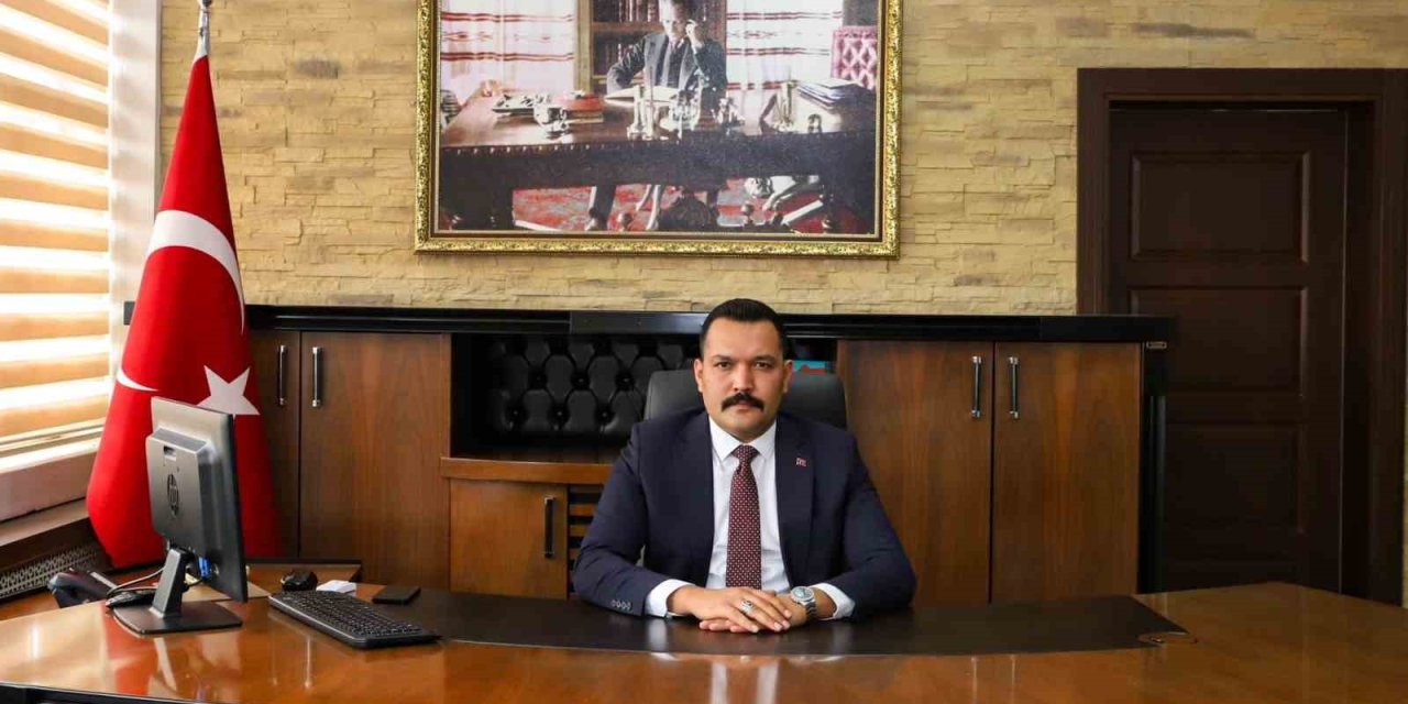 Van’ın Muradiye Kaymakamı Türkmenoğlu görev başında