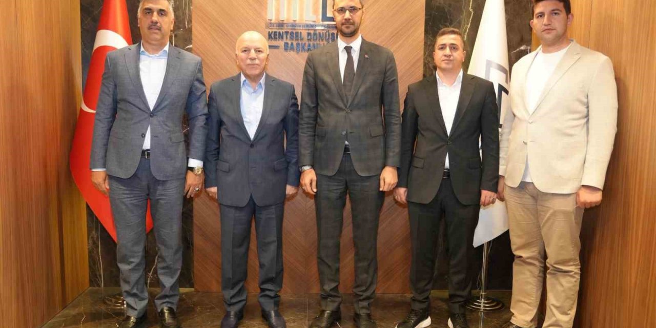 Başkan Sekmen’den kentsel dönüşüm görüşmesi