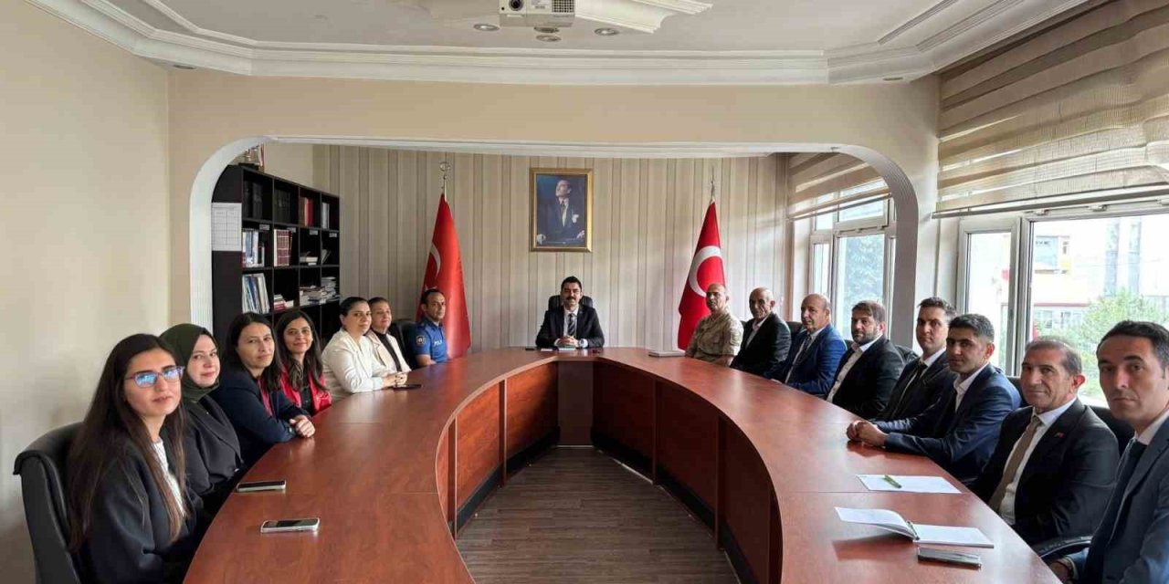 Susuz’da kaymakam Muhammed Emin Tutal göreve başladı