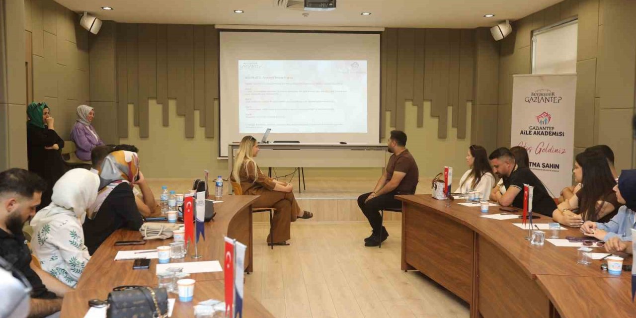 Aile Akademisi’nde evlilik öncesi eğitimin startı verildi