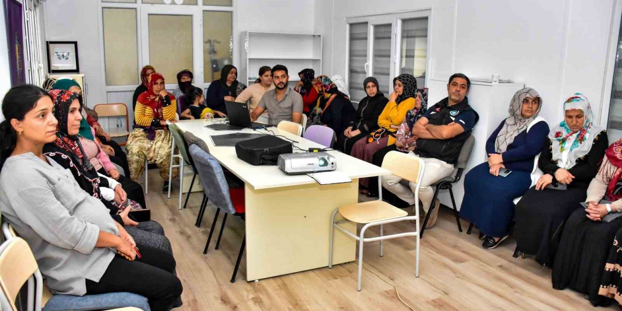 Kadınlara afetlere karşı farkındalık eğitimi verildi
