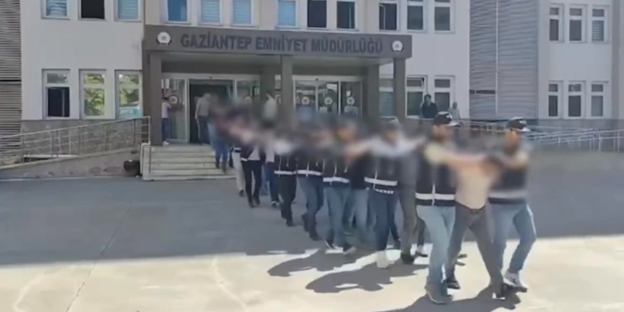 Ehliyet sınavında 56 joker yakalandı