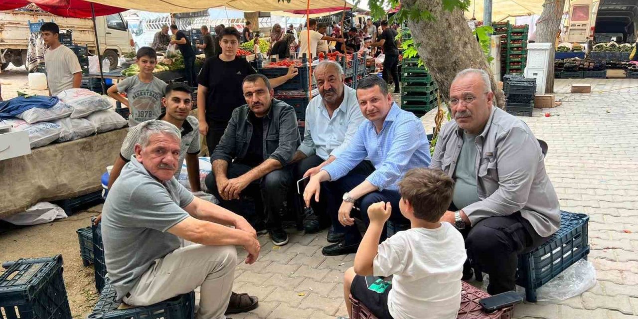 Esnaf Başkan Olgun, pazarcı esnafıyla buluştu