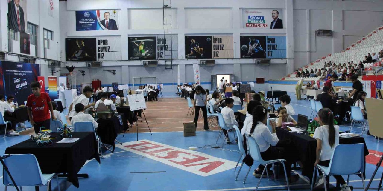 Deneyap teknoloji atölyelerinde projeler sergilendi