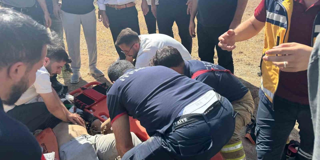 Cizre’de tır ile hafif ticari araç çarpıştı: 2 kişi yaralandı