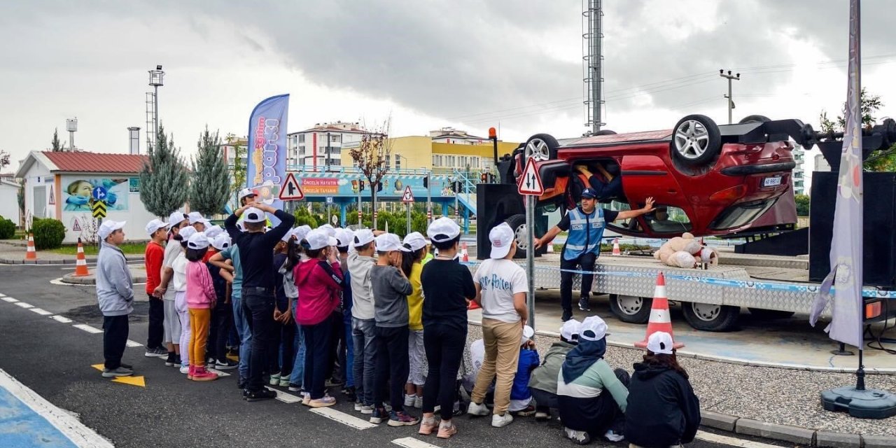 Zabıta ekiplerinden toplu taşıma araçlarına denetim