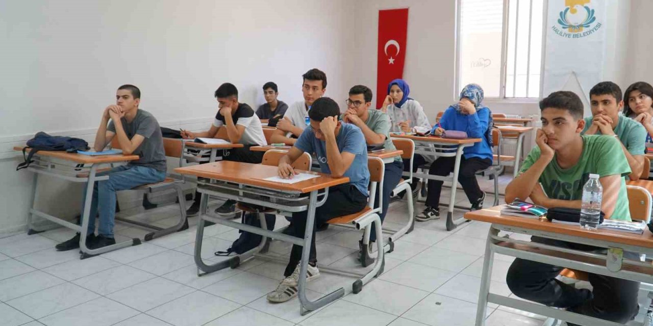 Şanlıurfa’da üniversite adaylarına destek kursu start verdi