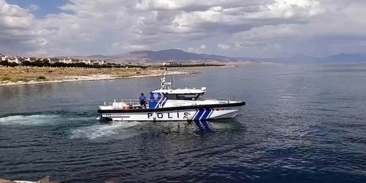 Van'da 'su kazası' tatbikatı