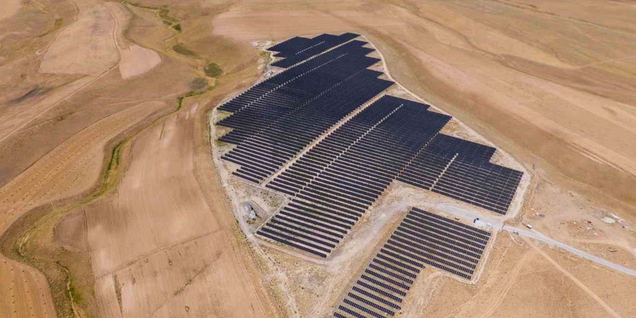 Turkcell’in 3’üncü güneş enerjisi santrali, Van’da devrede