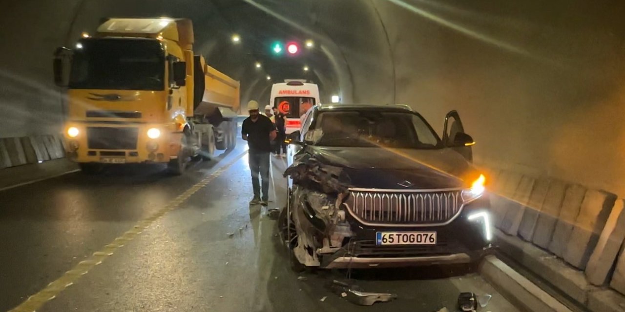 TOGG, Güzeldere Tüneli’nde kaza yaptı