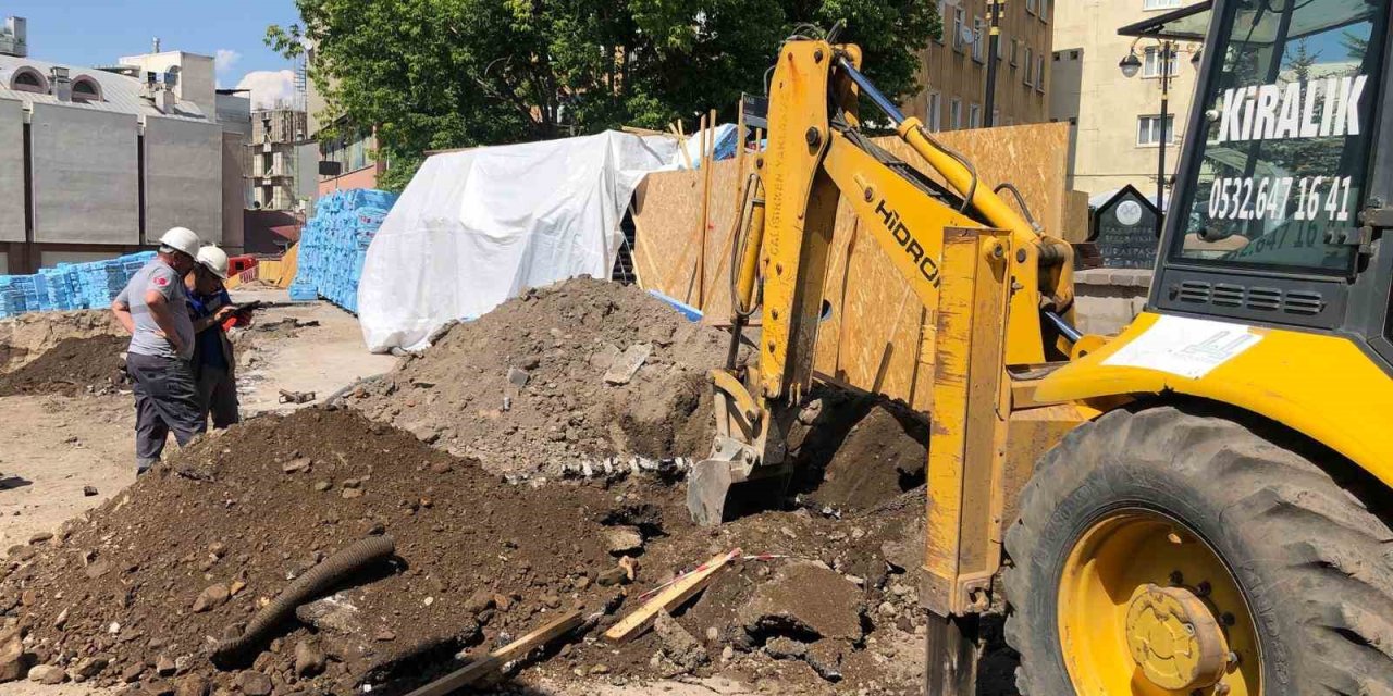 Erzurum'da doğalgaz borusu delindi