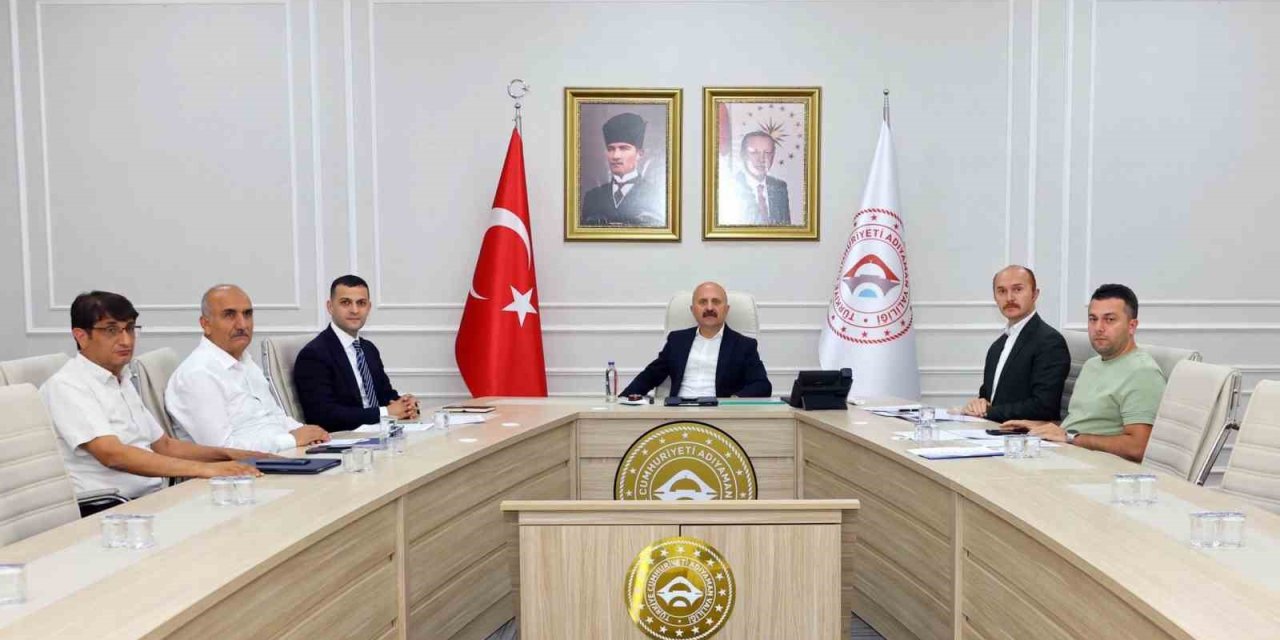 Orta hasarlı yapıların yıkımı için değerlendirme toplantısı