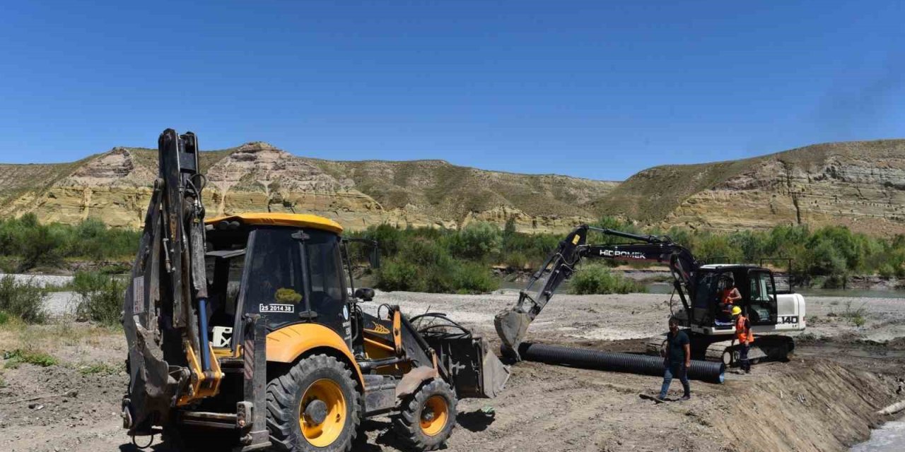 Erzurum Horasan’a içme suyu desteği