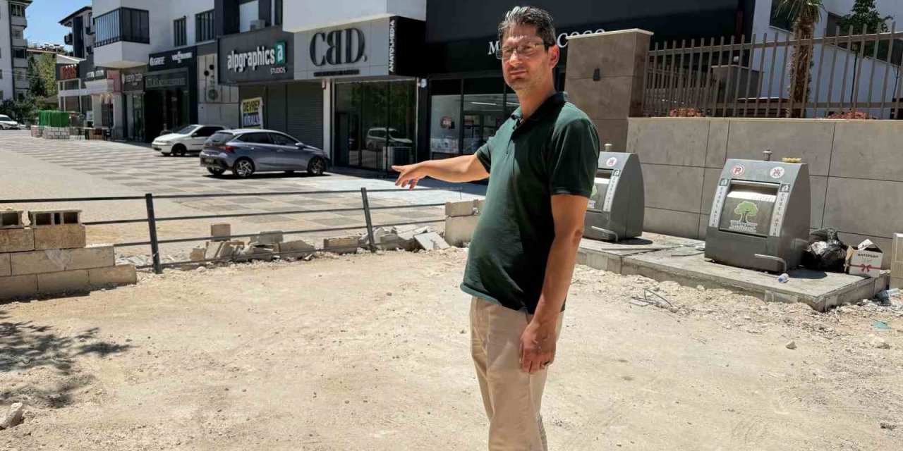 Antep’te kapanan yol iki bina arasında krize neden oldu