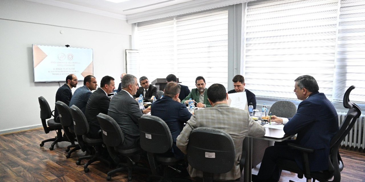 Sokak hayvanları sorunları görüşüldü