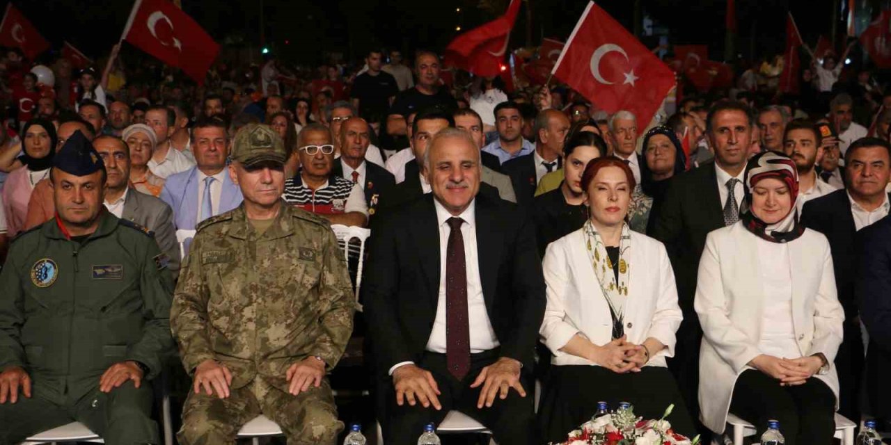 Diyarbakır’da 15 Temmuz Demokrasi ve Milli Birlik Günü programı yapıldı