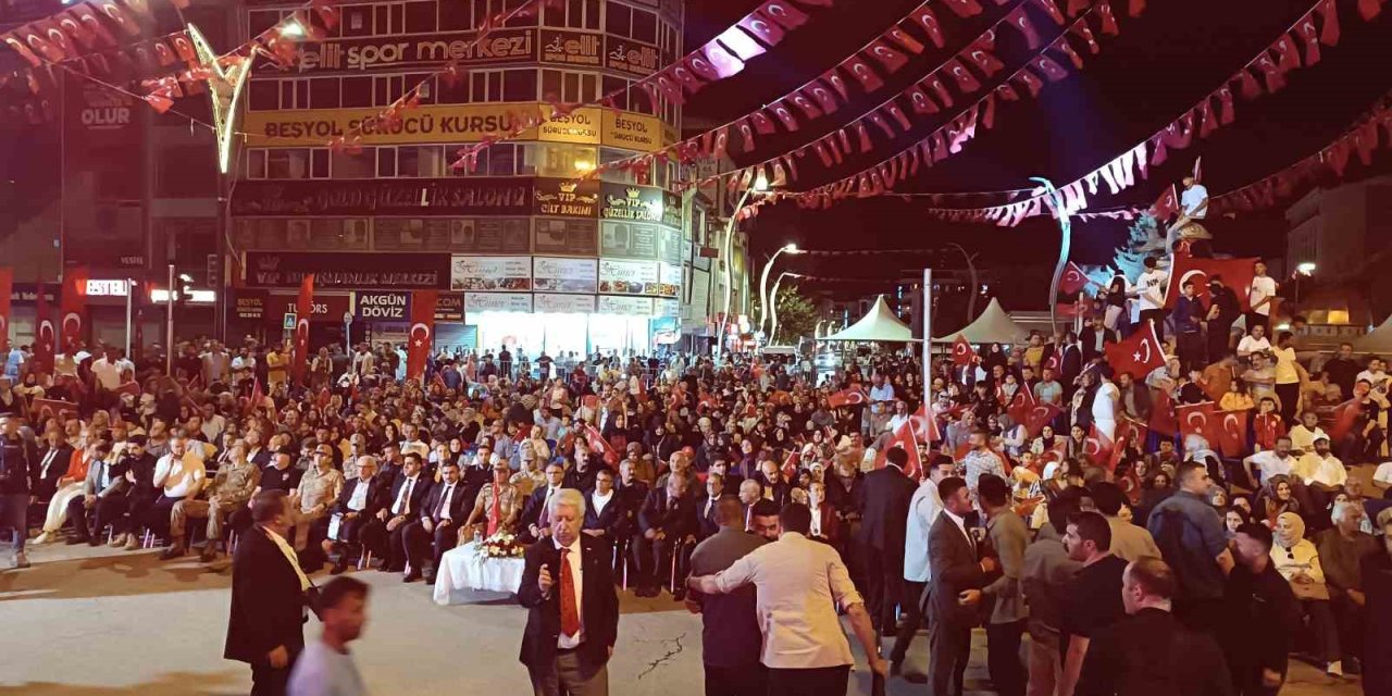 Van’da ’15 Temmuz’ yürüyüşü yapıldı