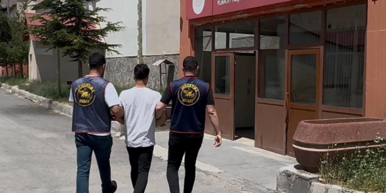 78 ayrı dosyadan aranan şahıs Hakkari'de yakalandı