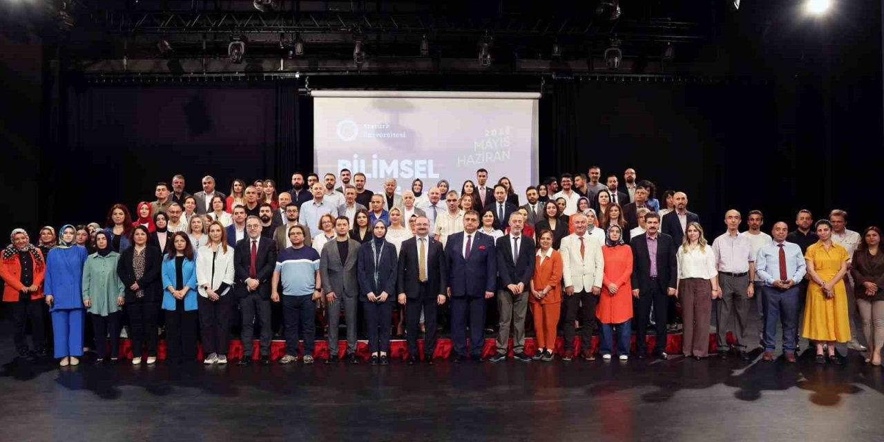 Atatürk Üniversitesi’nde bilimsel teşvik töreni yapıldı