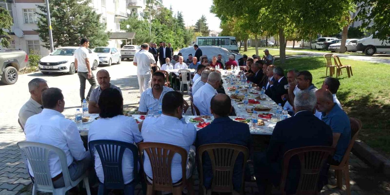 Malatya Büyükşehir Belediye Başkanı Er: "Sorunları tek tek bertaraf ediyoruz"