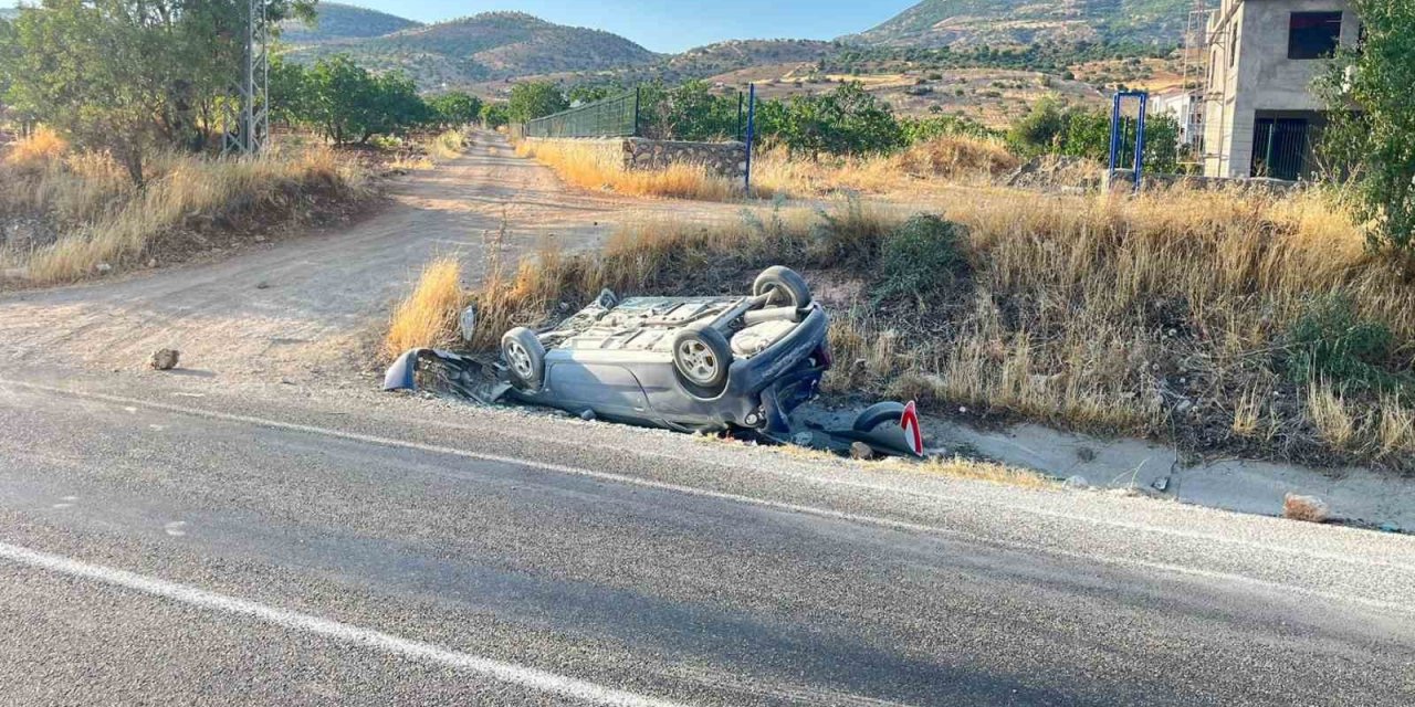 Otomobil takla attı: 1 kişi yaralandı