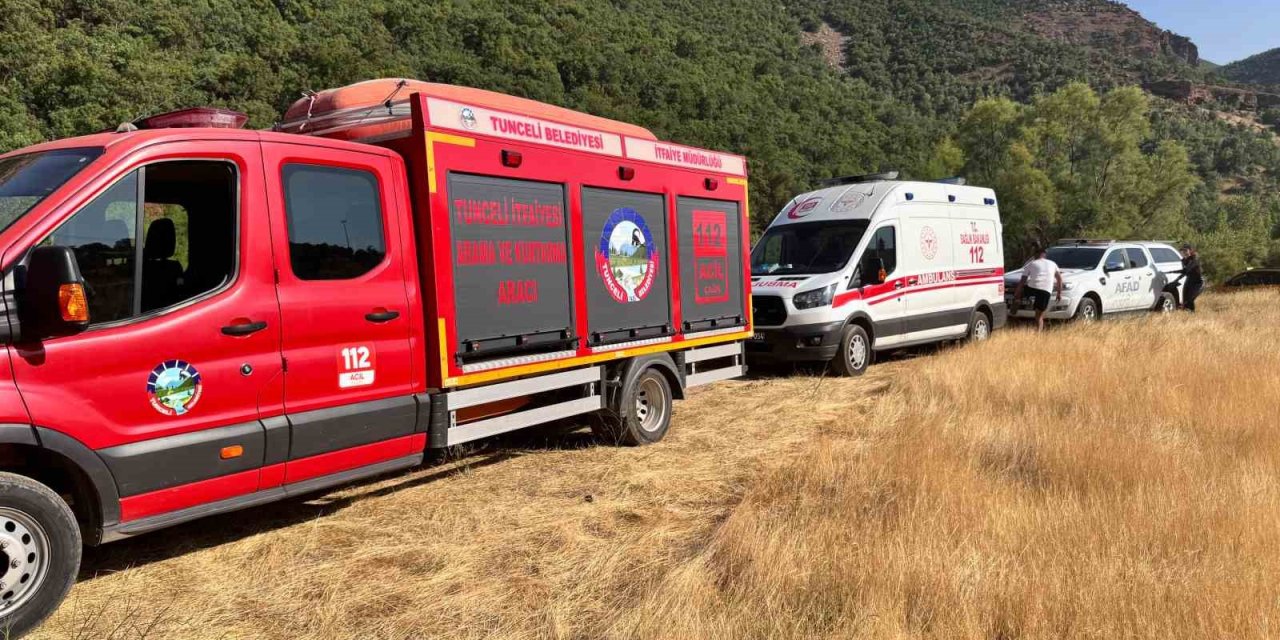 Tunceli’de çaya giren iki arkadaştan biri boğuldu