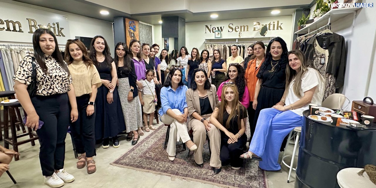 Yüksekova’da kadınlar New Sem Butik’te buluştu: “Bu tür etkinliklere ihtiyacımız var”