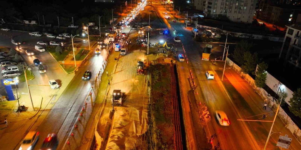 Çöşnük Kavşağı’nda trafik kabusuna son