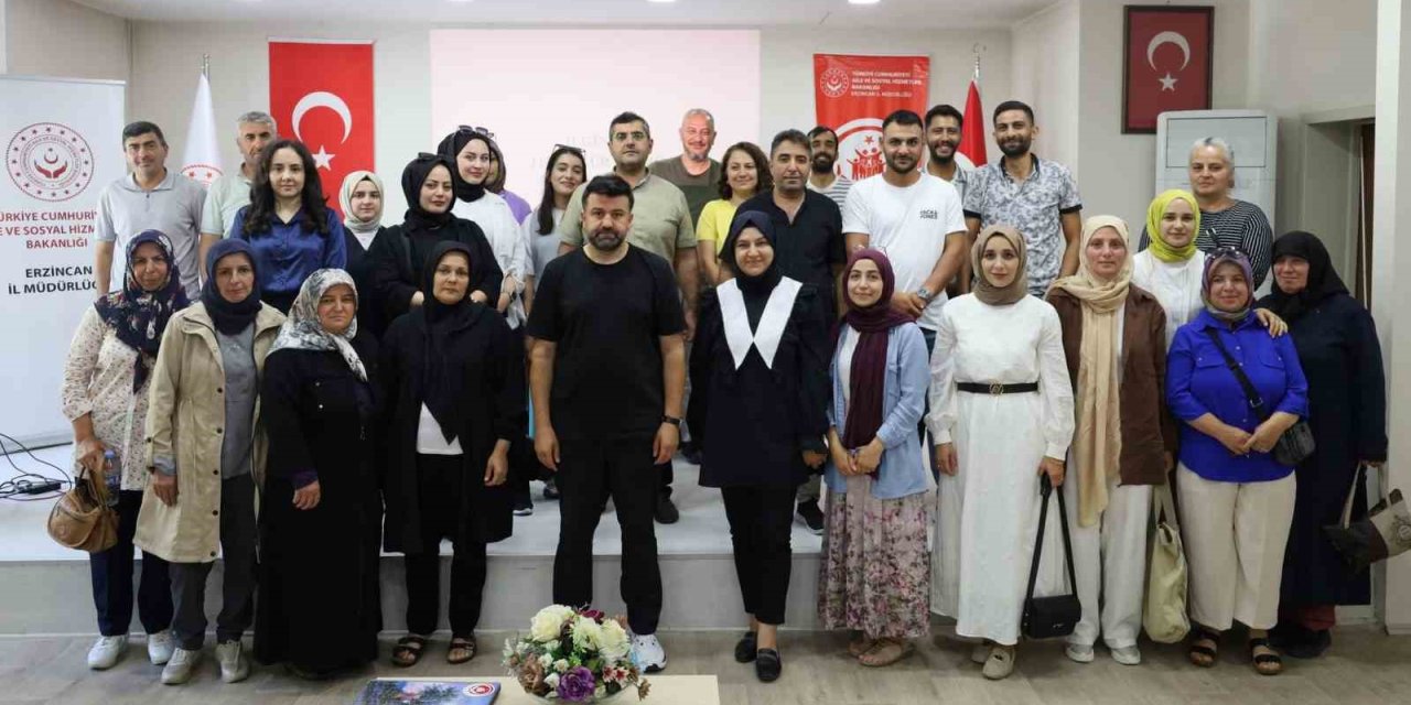 Erzincan’da bakım personellerine ‘Engelli Bireylerle Etkili İletişim’ eğitimi