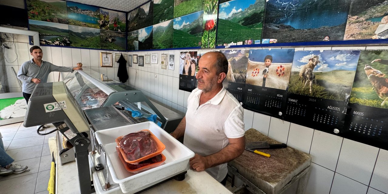 Yüksekova’da kasaplar et bulmakta zorlanıyor: “Yerli hayvancılık bitme noktasına gelebilir”