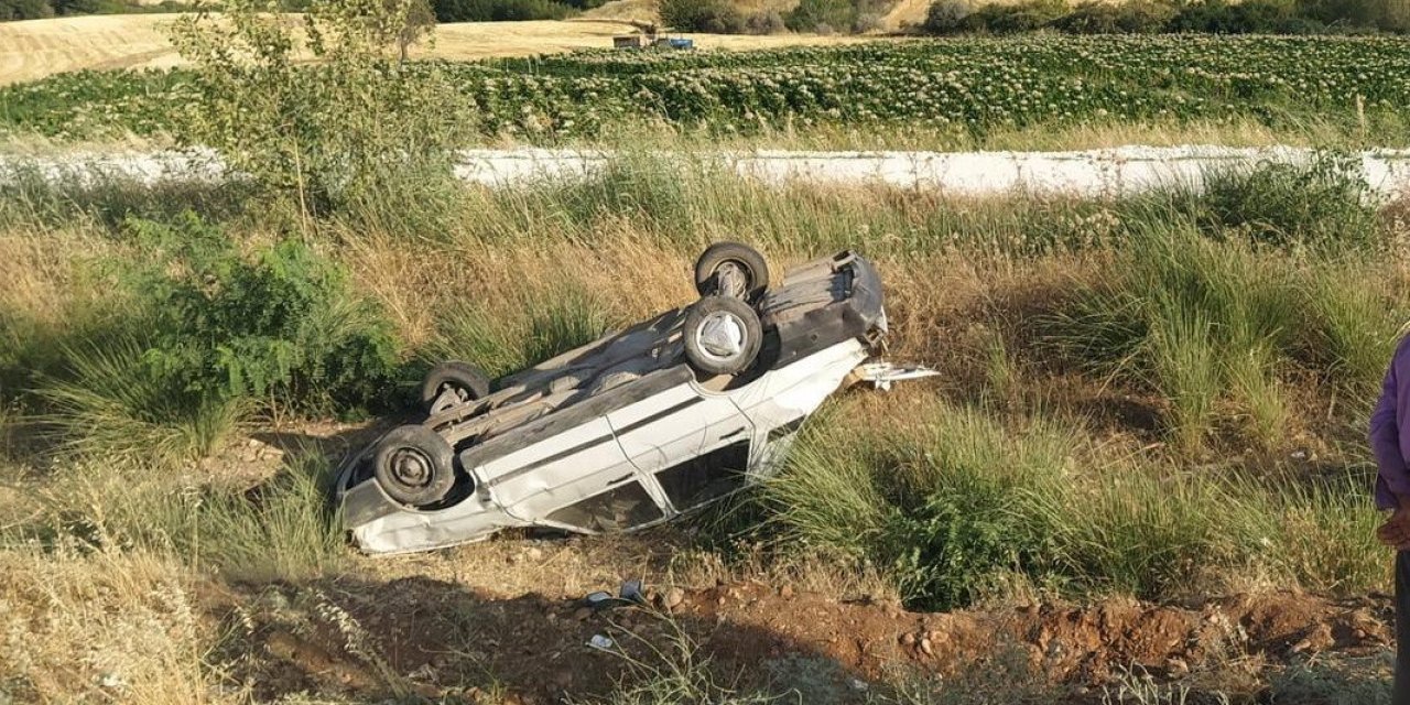 Kontrolden çıkan otomobil takla: 1 kişi yaralandı