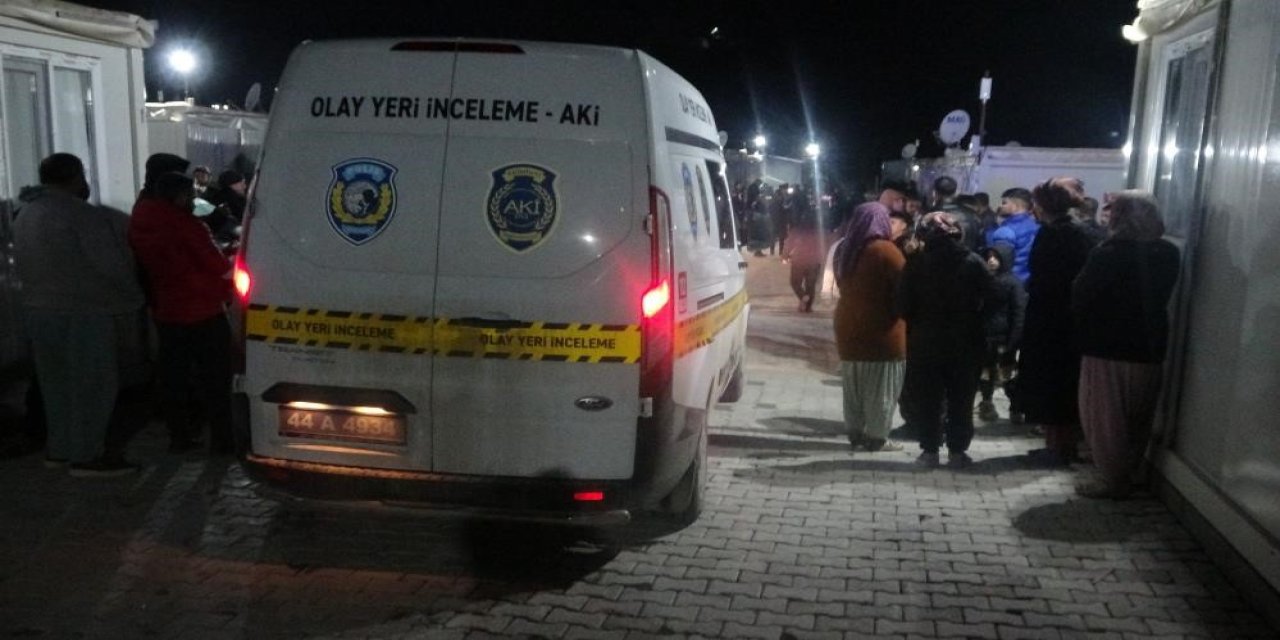 Malatya'da husumetlilerin silahlı kavgası kanlı bitti: 1 yaralı