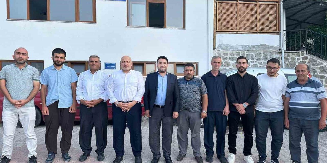 Erzincan’da Kitap Oku-Yorum Projesi kapsamında kitap müzakeresi