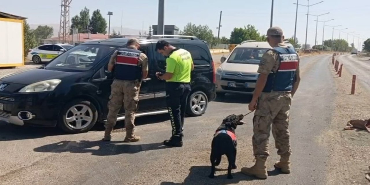 Van’da farklı suçlardan aranan 20 kişi cezaevine gönderildi