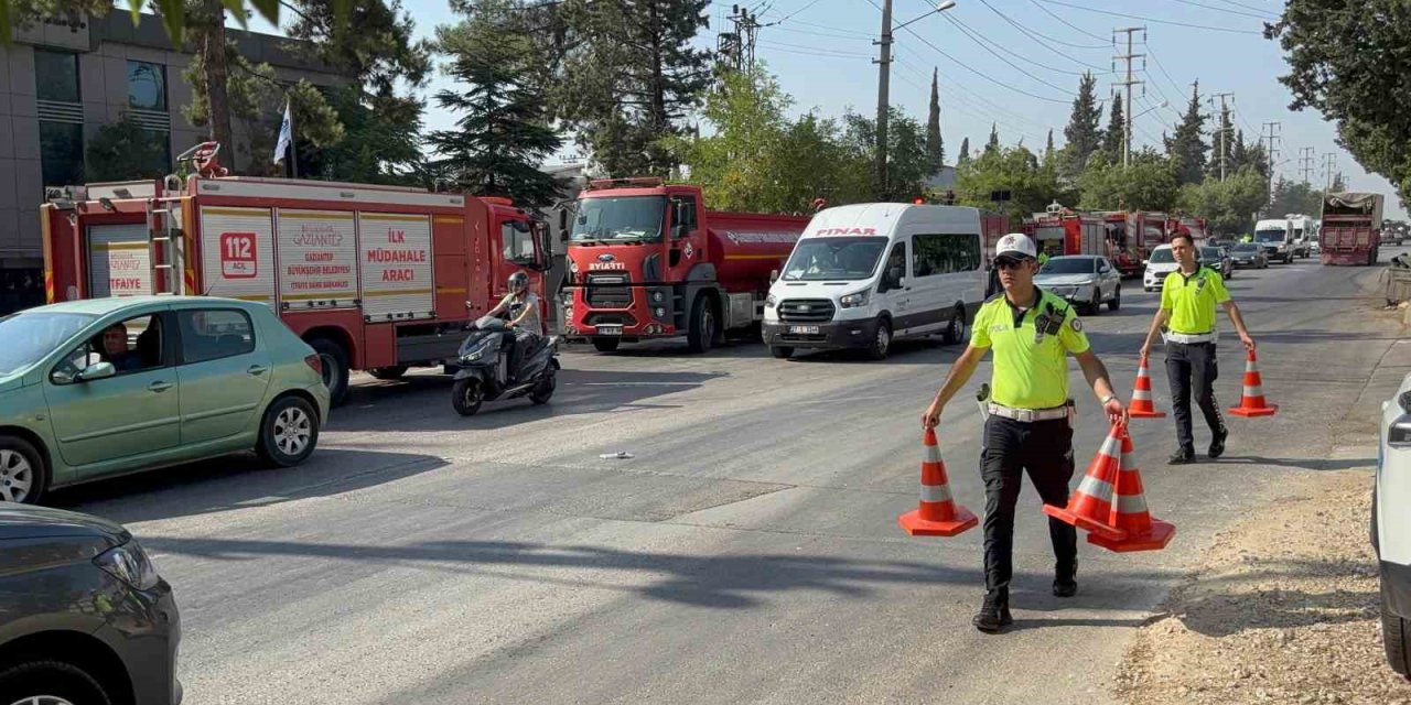 Gaziantep’te tekstil fabrikasında çıkan yangın kontrol altına alındı